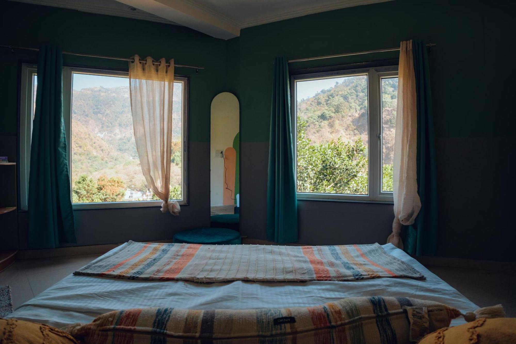 Art Bliss Hostel Ришикеш Экстерьер фото