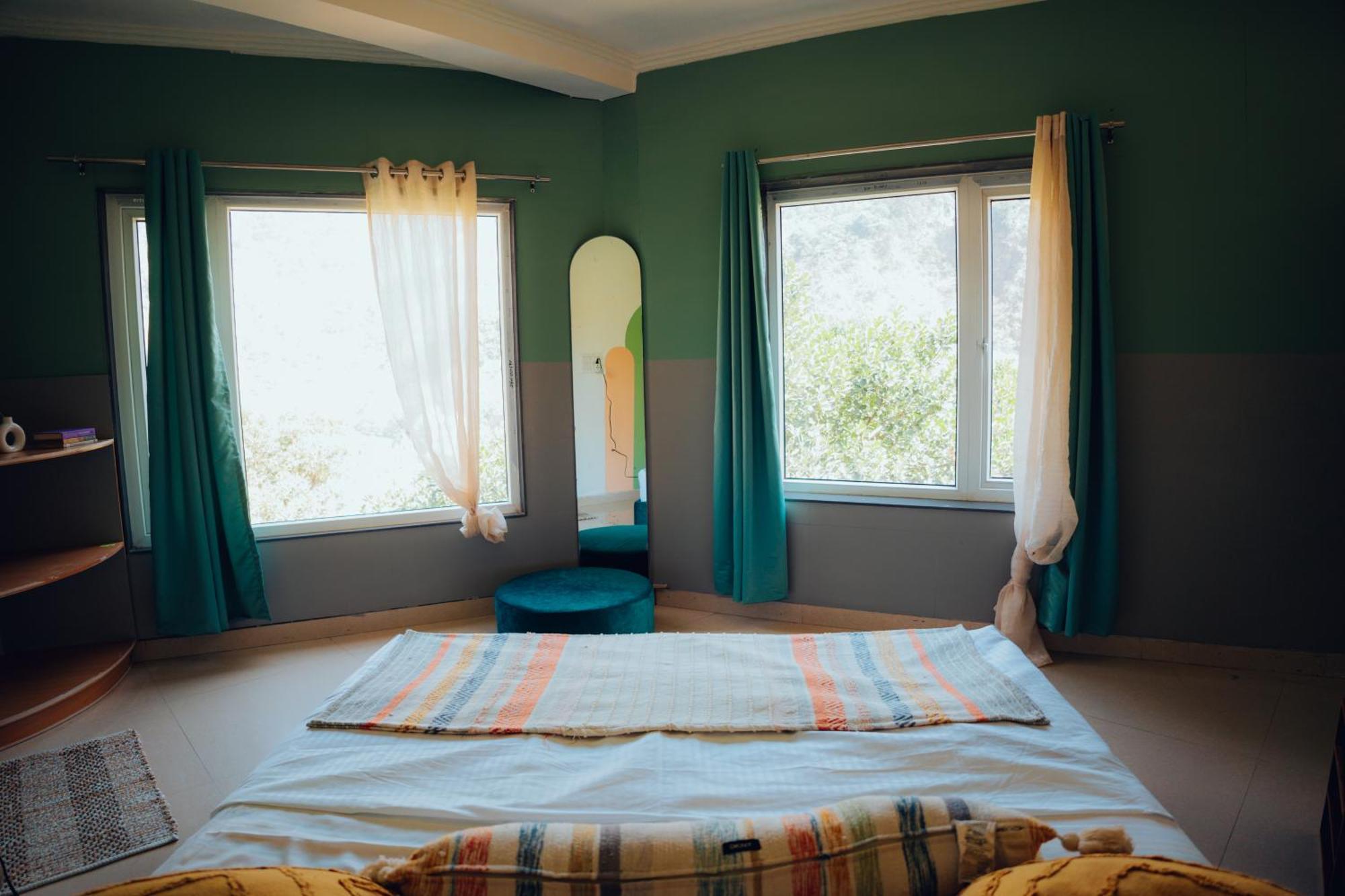 Art Bliss Hostel Ришикеш Экстерьер фото